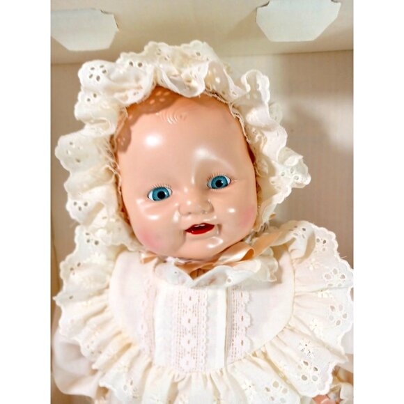 New Horsman Vintage 1985 Anniversary Doll All Soft Cuddly Antique Reproduction - Picture 3 of 16